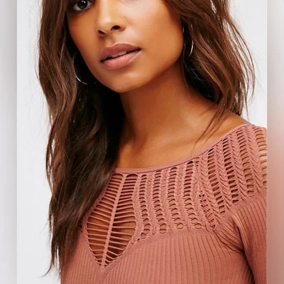 NWOT Free People Cut Out Neck Long Sleeve Top Henna - Picture 3 of 4